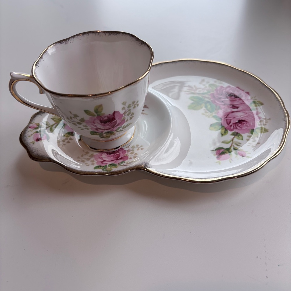 Royal Albert “American Beauty” Teacup and Snack Saucer Set with Gold Trim